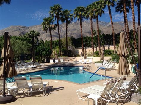 Desert Sun Resort: World Famous Nudist Resort Palm Springs